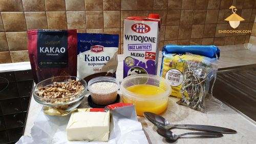 Ingredients for cooking magic mushroom chocolate