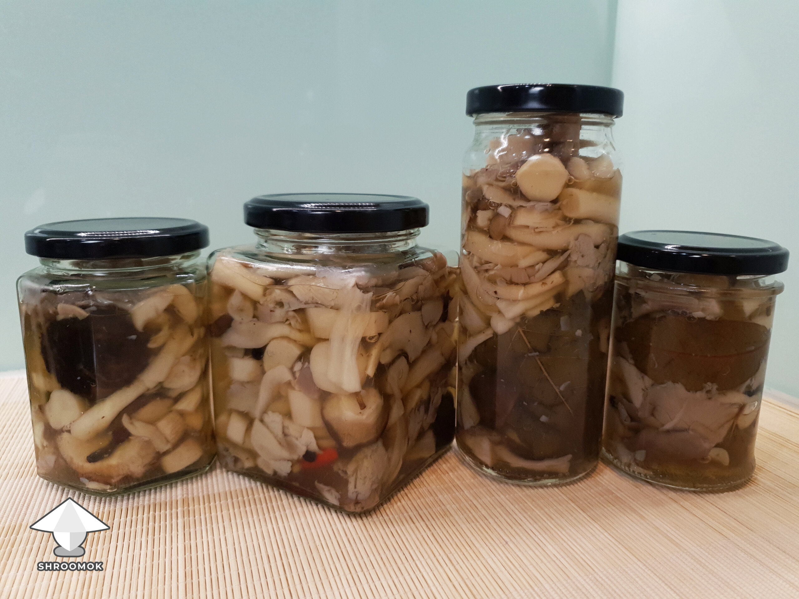 Delicious fermented mushrooms