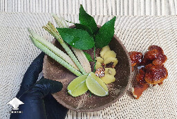 Additional spices and herbs for brewing reishi tea