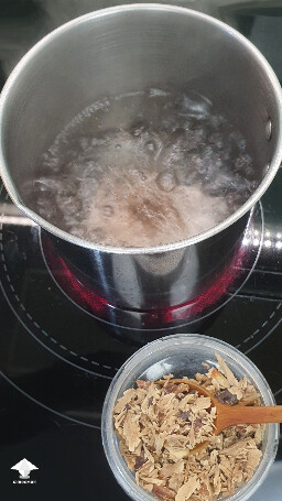 Bring water to boil before adding reishi for brewing