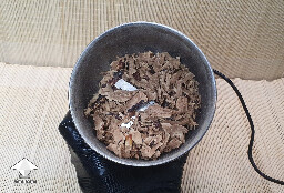 Dry reishi grinded in coffee grinder