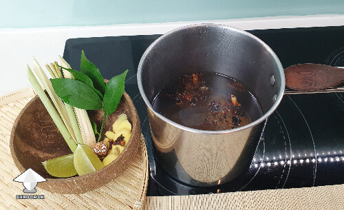 Herbs and spices for reishi tea