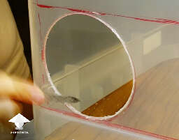 Trim the edges DIY still air box