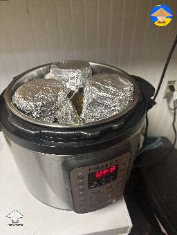 Grain jars sterilization for mushroom growing in instant pot