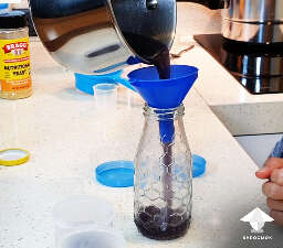 Agar in bottle for sterilization