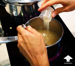Agar cooking for Mycology