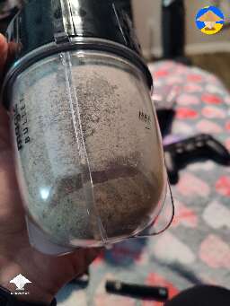 The desiccants actually work really good - ground these shrooms up for blue honey earlier